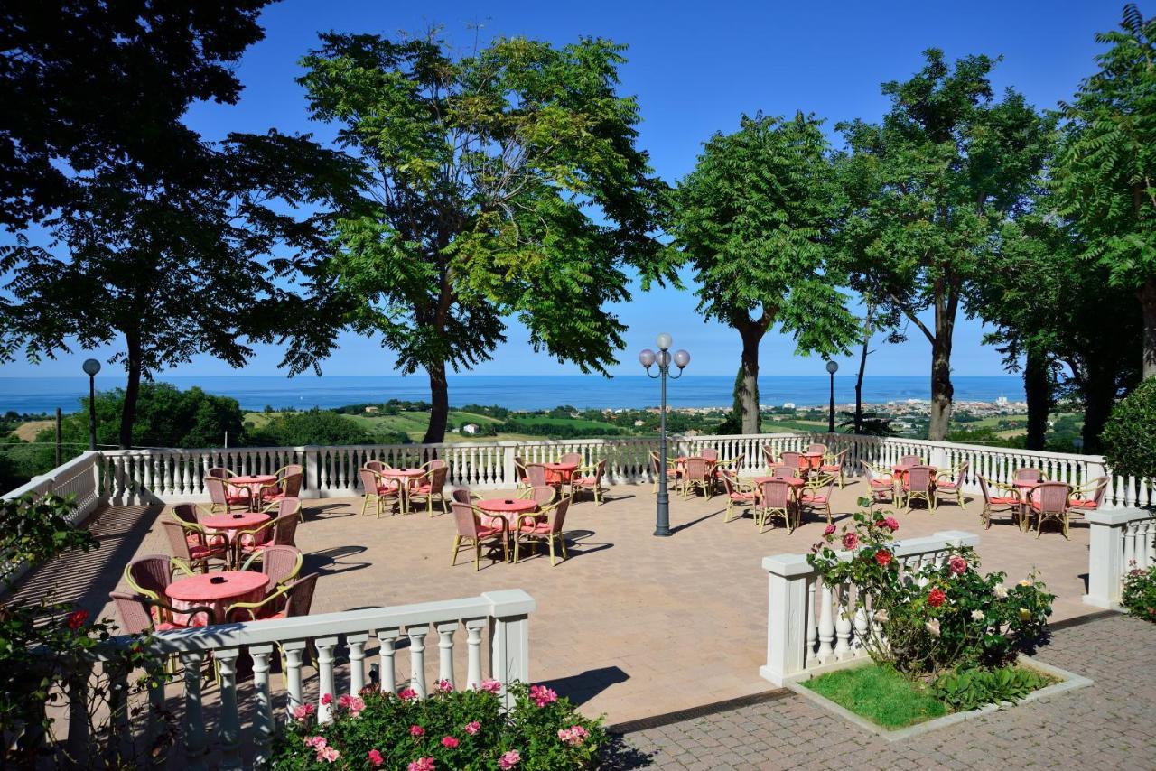 Hotel Bel Sit เซนีกัลเลีย ภายนอก รูปภาพ
